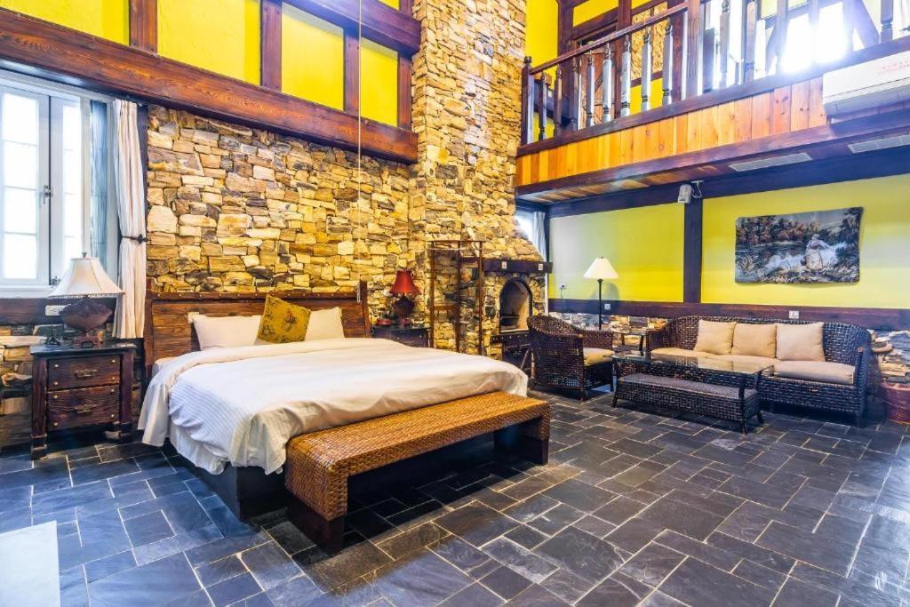 Provence Rose Lodge Renai Eksteriør bilde