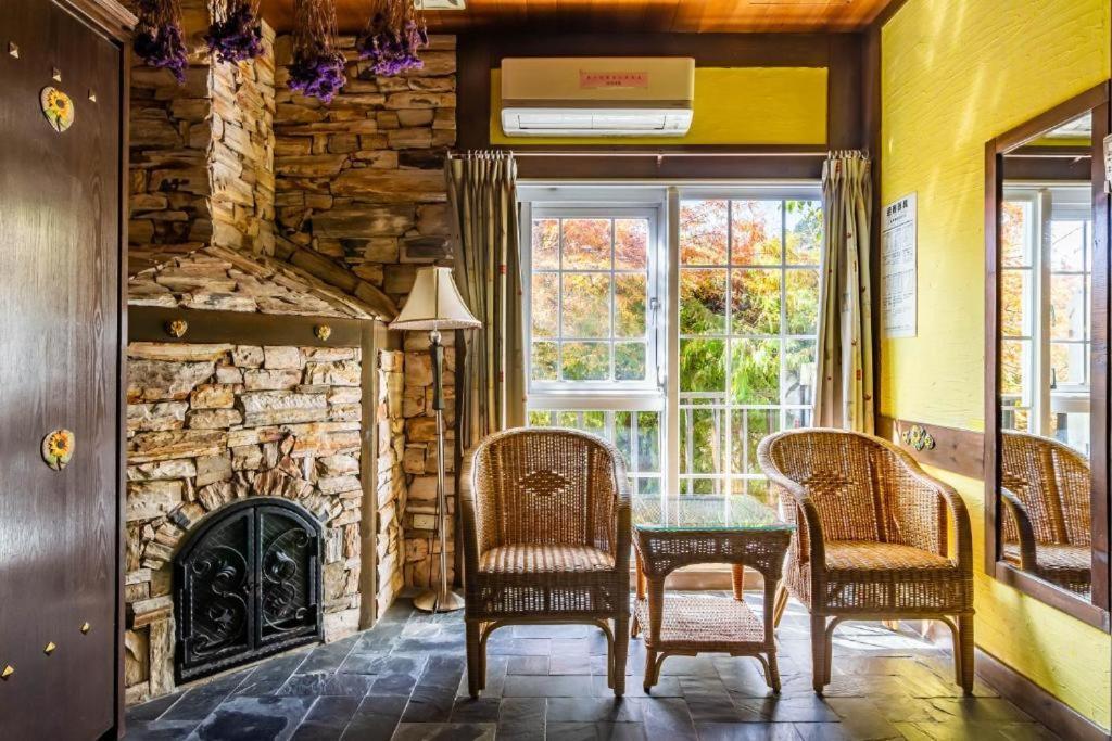 Provence Rose Lodge Renai Eksteriør bilde