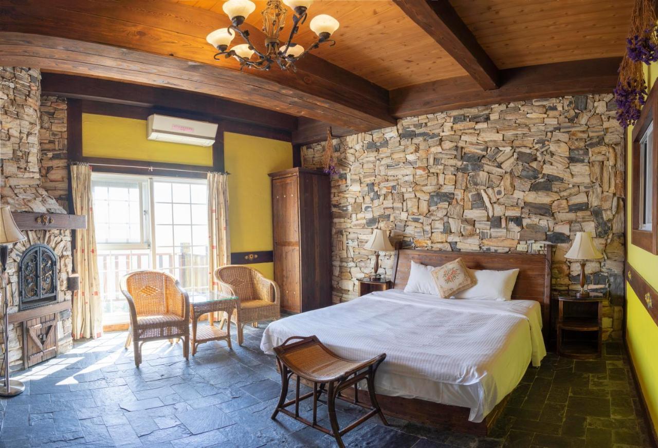 Provence Rose Lodge Renai Eksteriør bilde