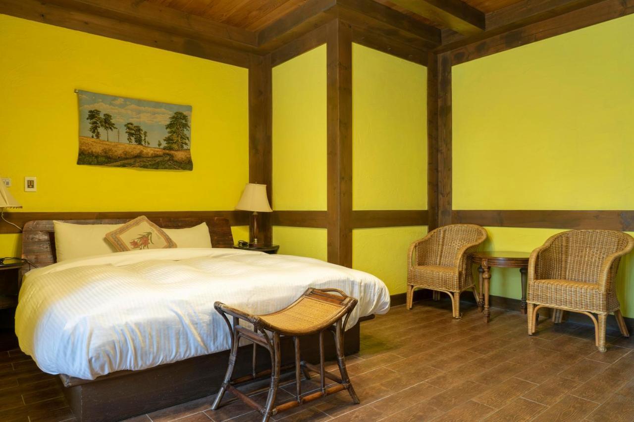 Provence Rose Lodge Renai Eksteriør bilde